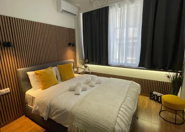 Iris * Thessaloníki